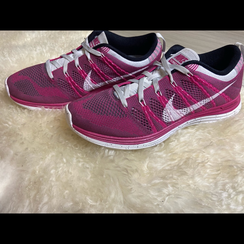 NEW! Nike Flyknit One+ Women's Running Shoe